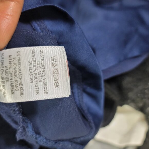 Tahari Navy Blue Button-Up Women's Pocket Top | Size S - Picture 2 of 7